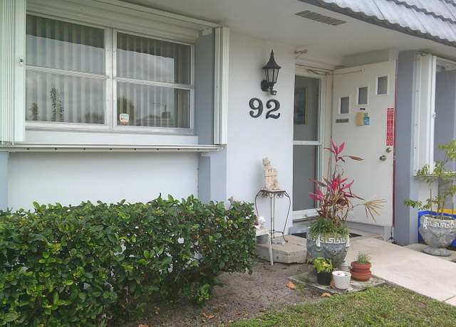 Property at 2886 Fernley Dr E #92, West Palm Beach, FL 33415, 2 beds, 2 baths