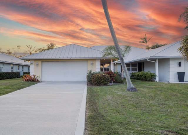 Property at 3892 SE Fairway West, Stuart, FL 34997, 2 beds, 2 baths
