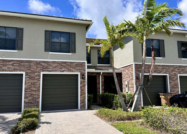 Property at 166 SE 5th Ct, Deerfield Beach, FL 33441, 3 beds, 2.5 baths