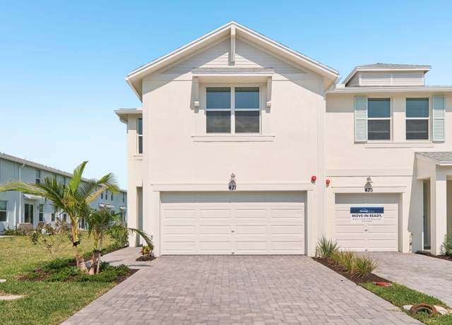 Property at 471 Salisbury Cir, Fort Pierce, FL 34982, 3 beds, 2.5 baths