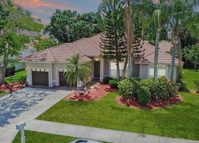 Property at 1326 SW Briarwood Dr, Port Saint Lucie, FL 34986, 4 beds, 2 baths