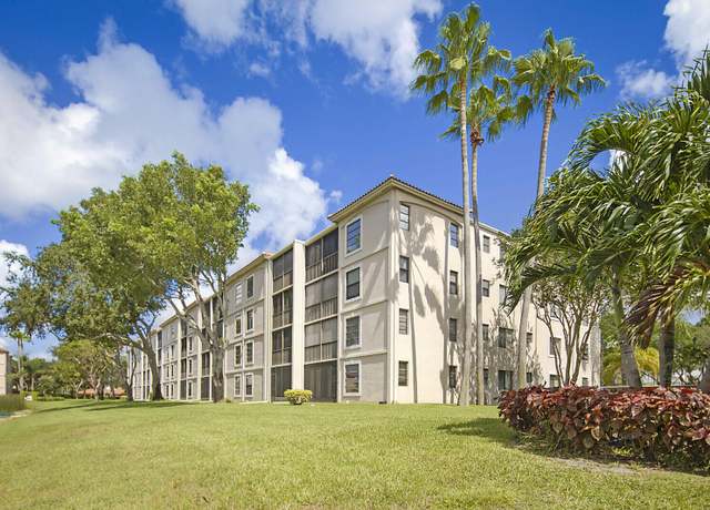 Property at 6037 Pointe Regal Cir #301, Delray Beach, FL 33484, 2 beds, 2 baths