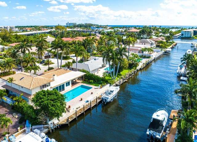 Property at 946 Eve St, Delray Beach, FL 33483, 4 beds, 3 baths