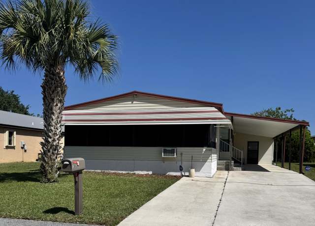Property at 13982 Zorzal Ave, Fort Pierce, FL 34951, 2 beds, 2 baths