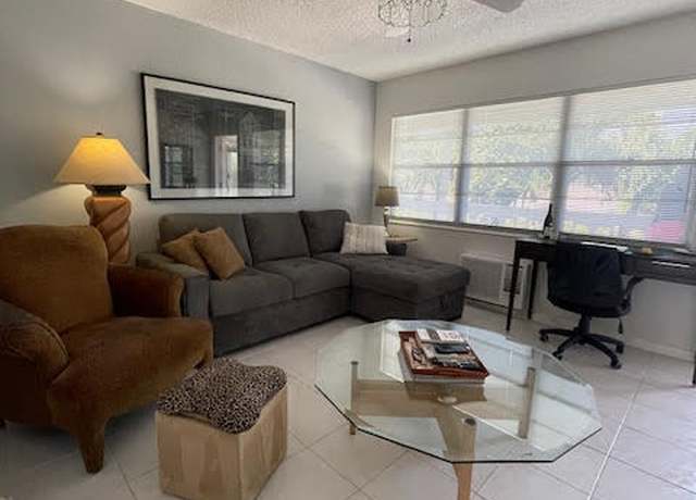 Property at 388 Tilford R #388, Deerfield Beach, FL 33442, 1 bed, 1 bath