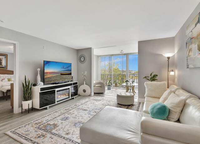 Property at 14575 Bonaire Blvd #305, Delray Beach, FL 33446, 1 bed, 2 baths
