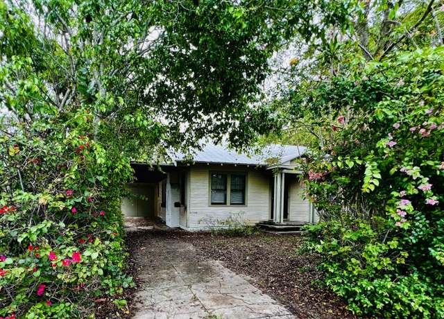 Property at 707 Kanuga Dr, West Palm Beach, FL 33401, 2 beds, 1 bath