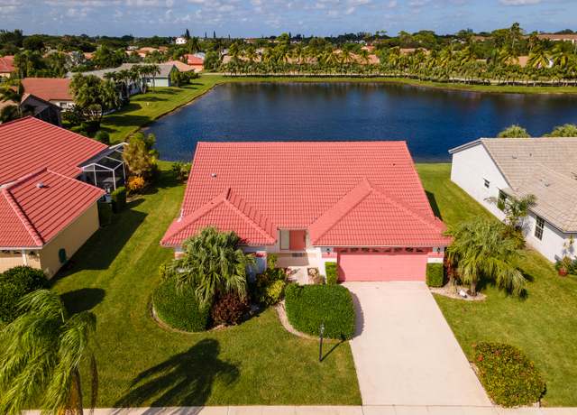Property at 5625 Aspen Ridge Cir, Delray Beach, FL 33484, 3 beds, 2 baths