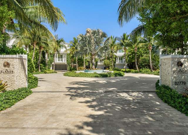 Property at 82779 Old Hwy #8, Islamorada, FL 33036, 4 beds, 4.5 baths