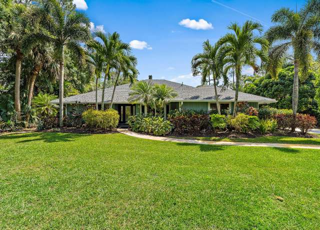 Property at 10226 Trailwood Cir, Jupiter, FL 33478, 4 beds, 3 baths