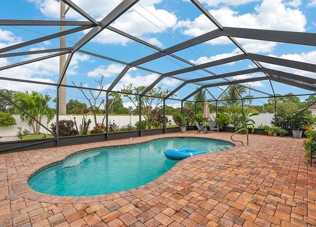 Property at 1611 Lexington Sq SW, Vero Beach, FL 32962, 4 beds, 2 baths