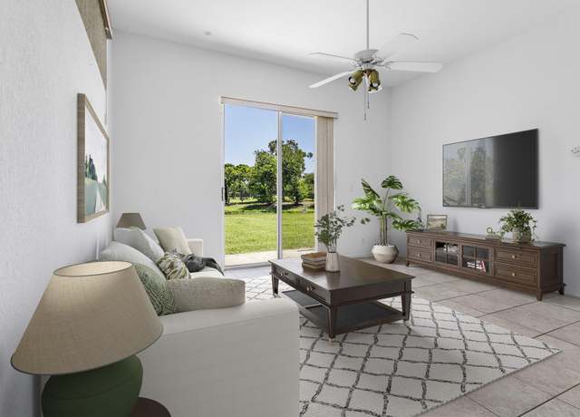 Property at 112 Prestige Dr, Royal Palm Beach, FL 33411, 3 beds, 2 baths