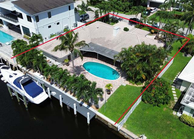 Property at 742 Berkley St, Boca Raton, FL 33487, 3 beds, 2 baths