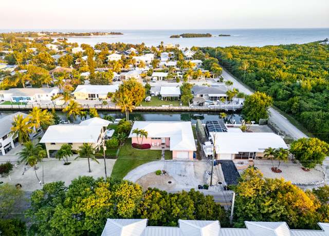 Property at 11280 1st Avenue Gulf, Marathon, FL 33050, 3 beds, 2.5 baths