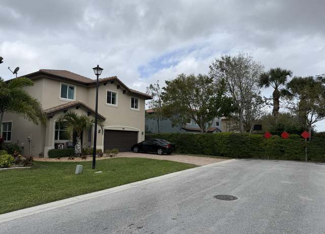 Property at 6789 Langdon Way, Lake Worth, FL 33463, 5 beds, 3 baths