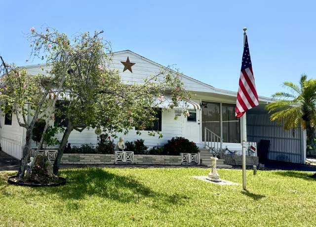 Property at 8948 W Shady Ln, Boynton Beach, FL 33436, 3 beds, 2 baths