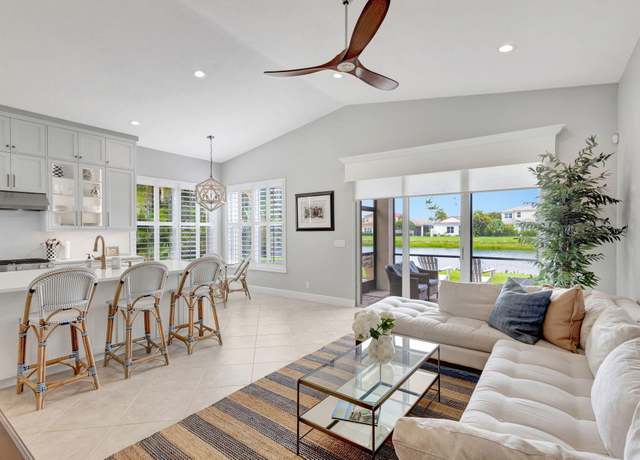 Property at 202 Isle Verde Way, Palm Beach Gardens, FL 33418, 4 beds, 3 baths