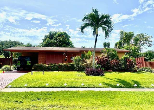 Property at 12230 Colony Ave, Palm Beach Gardens, FL 33410, 3 beds, 1 bath