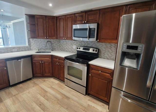 Property at 2425 Presidential Way #1903, West Palm Beach, FL 33401, 2 beds, 2 baths