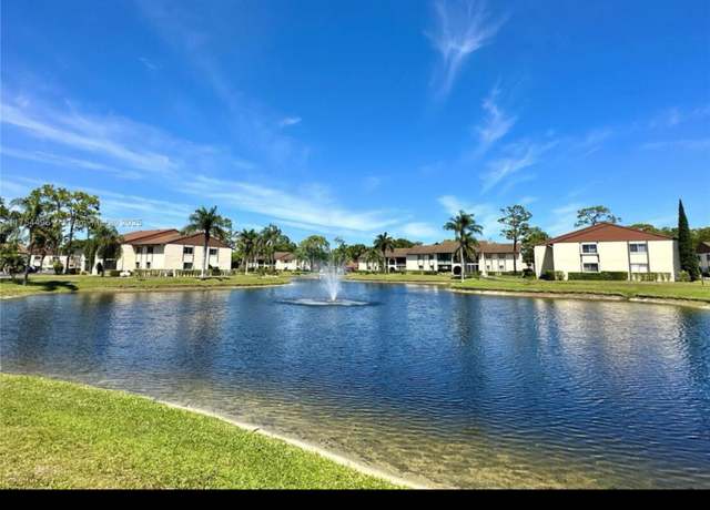 Property at 107 Lake Pine Cir Unit B1, Greenacres, FL 33463, 2 beds, 2 baths