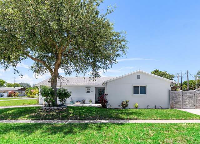 Property at 401 NE 37th St, Boca Raton, FL 33431, 3 beds, 2 baths