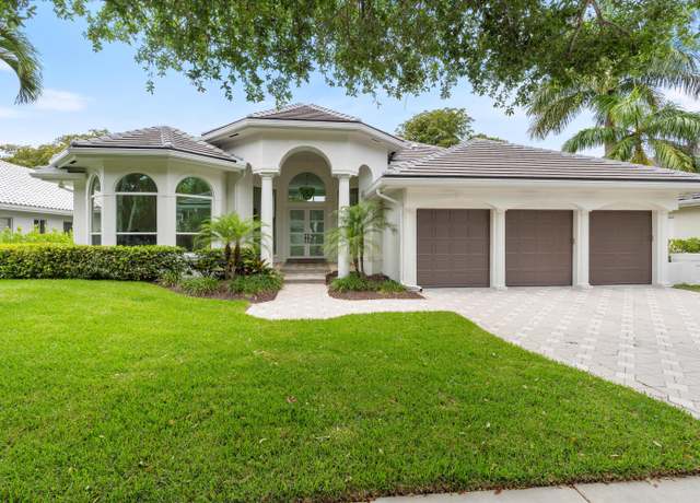 Property at 6247 NW 33rd Ave, Boca Raton, FL 33496, 4 beds, 3.5 baths