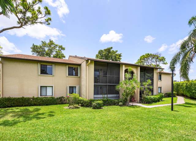 Property at 521 Shady Pine Way Unit C2, Greenacres, FL 33415, 2 beds, 2 baths