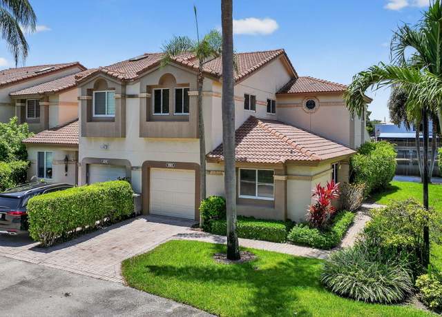 Property at 6806 Via Regina, Boca Raton, FL 33433, 3 beds, 3 baths