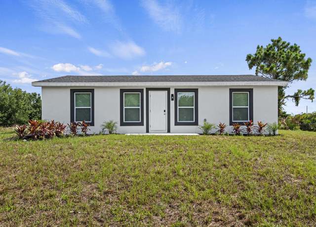 Property at 18767 NW 240th St, Okeechobee, FL 34972, 3 beds, 2 baths