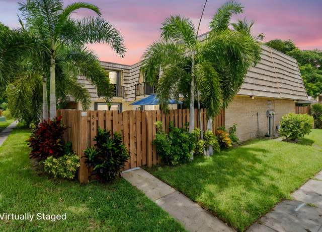 Property at 844 Springdale Cir, Palm Springs, FL 33461, 3 beds, 2.5 baths