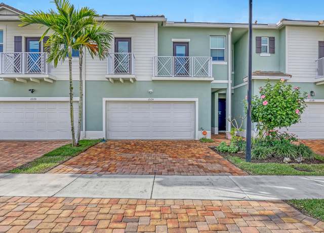 Property at 12124 Cypress Key Way, Royal Palm Beach, FL 33411, 3 beds, 2.5 baths