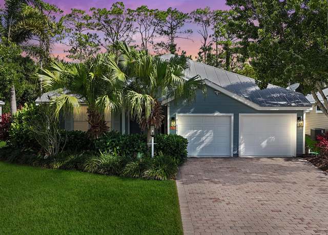 Property at 616 NE Canoe Park Cir, Port Saint Lucie, FL 34983, 3 beds, 2 baths