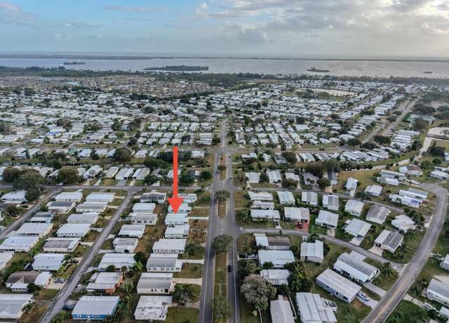 Property at 904 Barefoot Blvd, Barefoot Bay, FL 32976, 2 beds, 2 baths