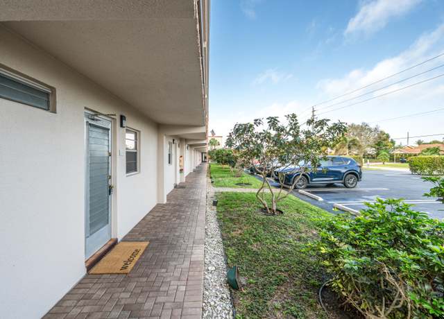 Property at 230 NE 26th Ave #1030, Boynton Beach, FL 33435, 2 beds, 2 baths