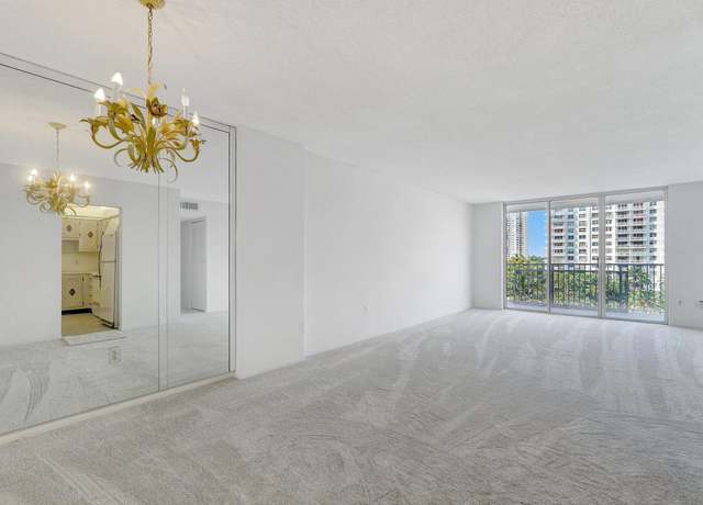 Property at 2851 NE 183rd St Unit 512e, Aventura, FL 33160, 2 beds, 2 baths