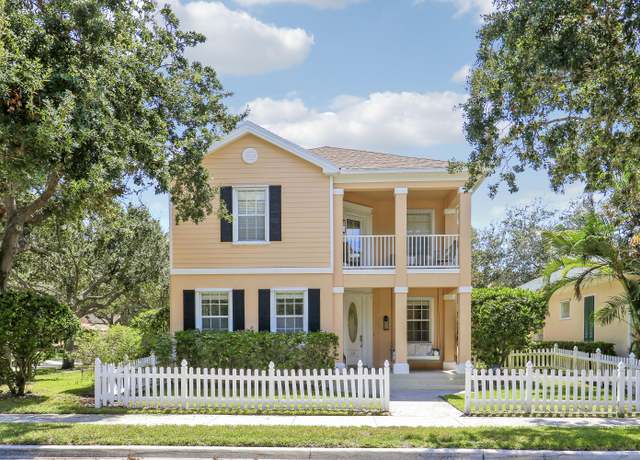 Property at 131 Rockingham Rd, Jupiter, FL 33458, 3 beds, 2.5 baths