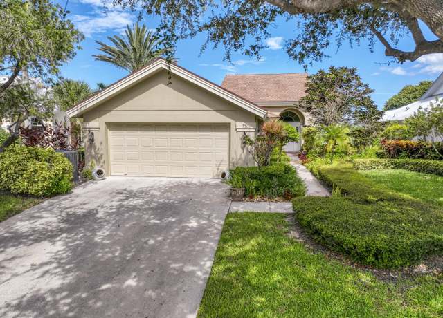 Property at 153 Ridge Rd, Jupiter, FL 33477, 3 beds, 2 baths
