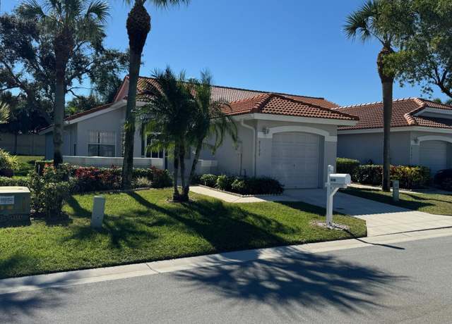 Property at 8100 Summer Shores Dr, Delray Beach, FL 33446, 2 beds, 2 baths