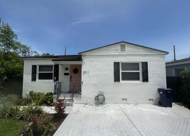 Property at 2811 SW 68th Ave, Miami, FL 33155, 2 beds, 1 bath