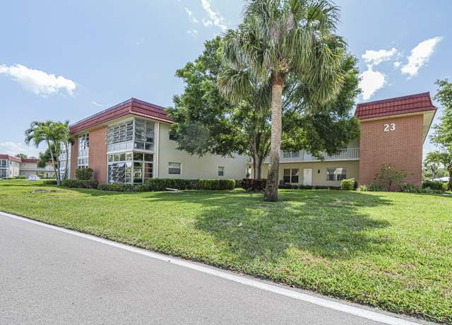 Property at 23 Pine Arbor Ln #103, Vero Beach, FL 32962, 1 bed, 1.5 baths