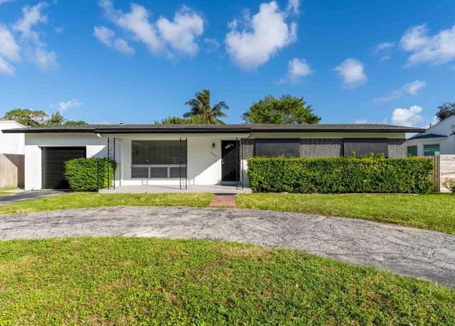 Property at 2607 Wiley St, Hollywood, FL 33020, 3 beds, 2 baths