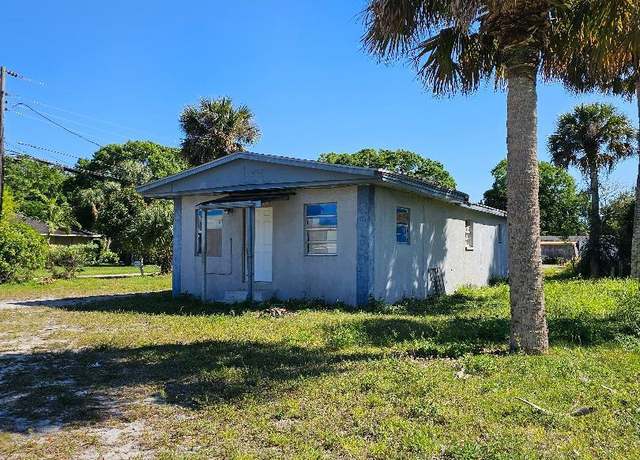 Property at 4681 34th Ave, Vero Beach, FL 32967, 3 beds, 2 baths