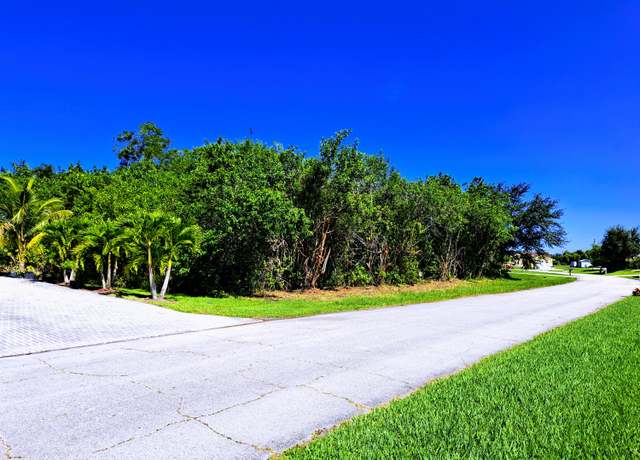 Property at 3909 SW Leesburg St, Port Saint Lucie, FL 34953