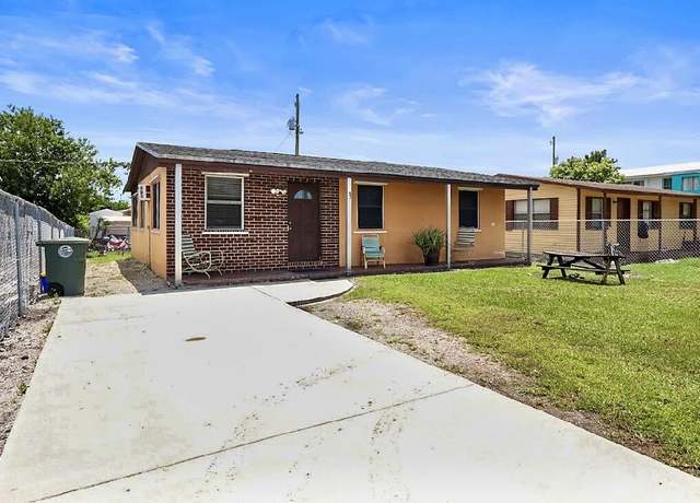Property at 531 SW 4th St St, Belle Glade, FL 33430, 3 beds, 1 bath