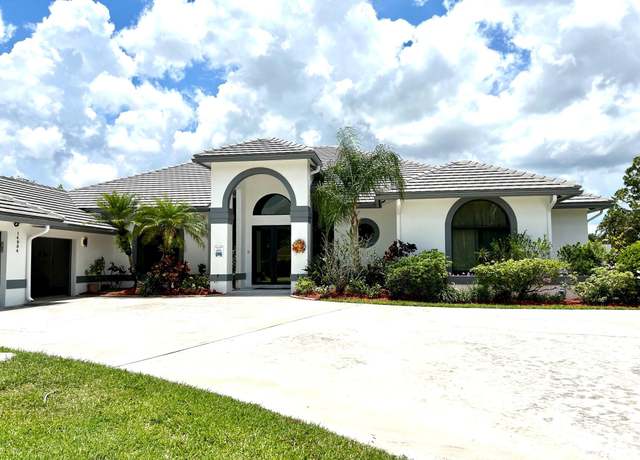 Property at 14984 Roan Ct, Wellington, FL 33414, 5 beds, 3.5 baths