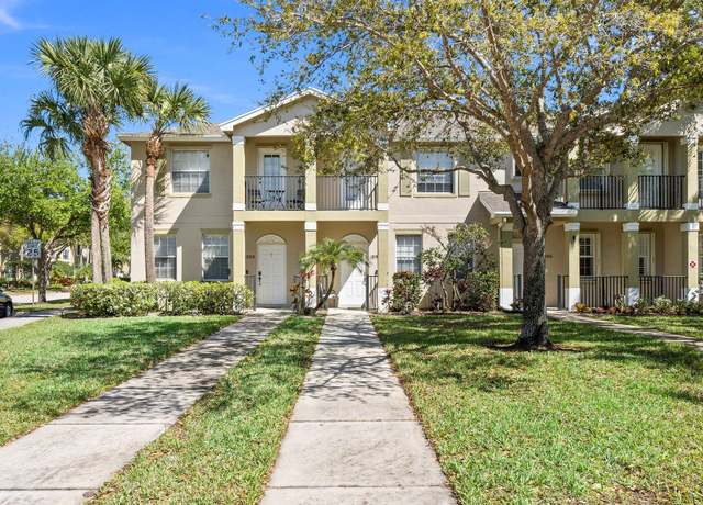 Property at 1890 SE Grand Dr, Port Saint Lucie, FL 34952, 2 beds, 2.5 baths