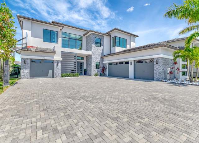 Property at 17392 Ponte Chiasso Dr, Boca Raton, FL 33496, 5 beds, 6.5 baths