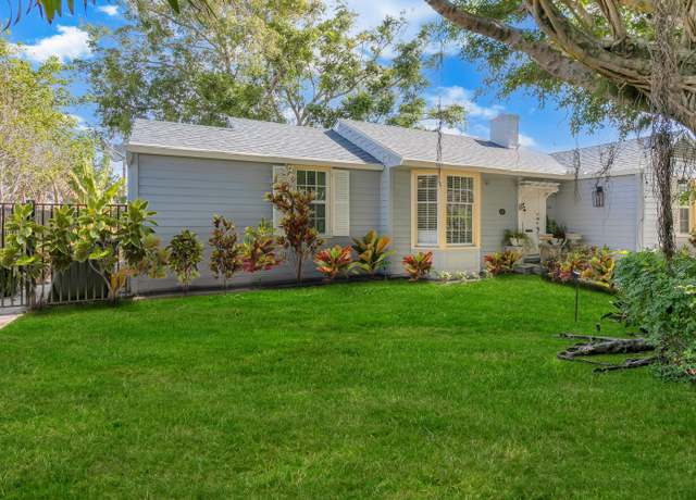 Property at 335 Monroe Dr, West Palm Beach, FL 33405, 3 beds, 3 baths