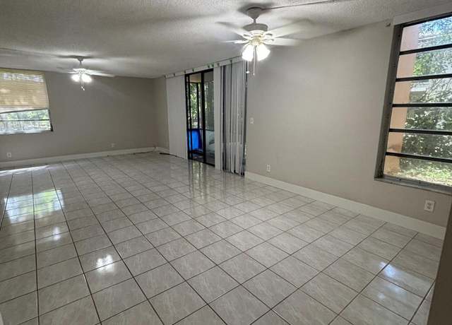 Property at 400 Commodore Dr #101, Plantation, FL 33325, 2 beds, 2 baths