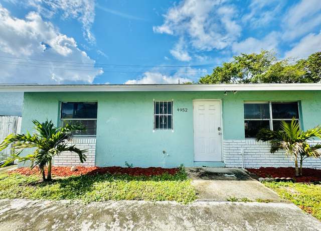 Property at 4952 Pimlico Ct, West Palm Beach, FL 33415, 2 beds, 2 baths